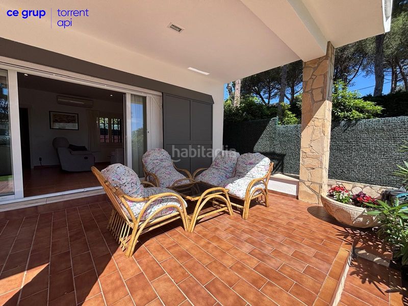 Foto 853e6b35-133e-4b7d-b3e3-3837389655de. Casa amb aparcament piscina a Riells Escala (L´)