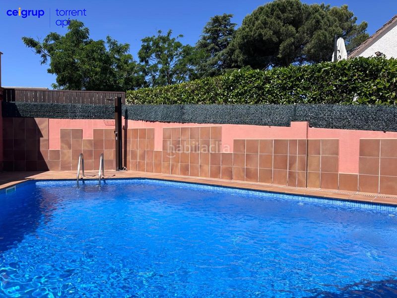 Foto ae292527-95ab-48df-8c4b-b675f0559ed2. Casa amb aparcament piscina a Riells Escala (L´)