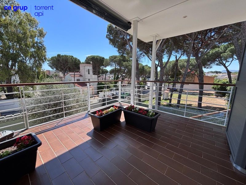 Foto c1eb9e82-4233-4701-b6ce-88df53d71398. Casa amb aparcament piscina a Riells Escala (L´)