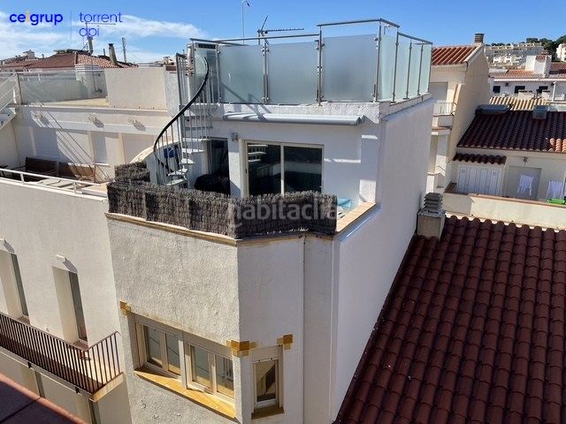 Foto 32f0d313-4379-4c20-a176-ffc976fea12b. Àtic a Nucli Antic Escala (L´)