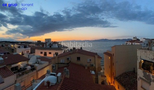 Foto 0a7693b9-1cb7-40b2-b410-bb83a2139d20. Àtic a Nucli Antic Escala (L´)
