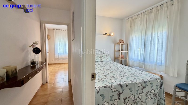 Foto 5d3724de-cada-46a0-9a6e-4cad15e607fe. Pis amb aparcament a l´Estartit poble Estartit