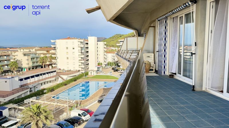 Foto 71902cd3-7f9d-4653-9603-f8a99d2b519f. Pis amb aparcament piscina a l´Estartit poble Estartit