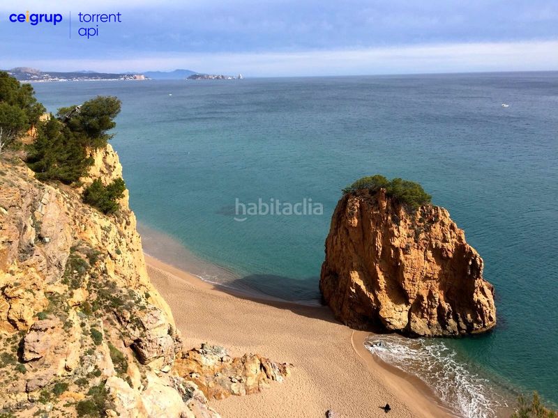 Foto dbe4eba9-adba-480a-91df-bc7acc3acd61. Pis amb aparcament piscina a Sa Riera-Sa Fontansa Begur