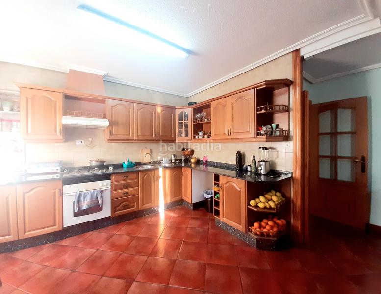 Foto 8a3a49c8-f25c-4ff9-b151-940413599977. Casa gran casa en primera planta en Archena