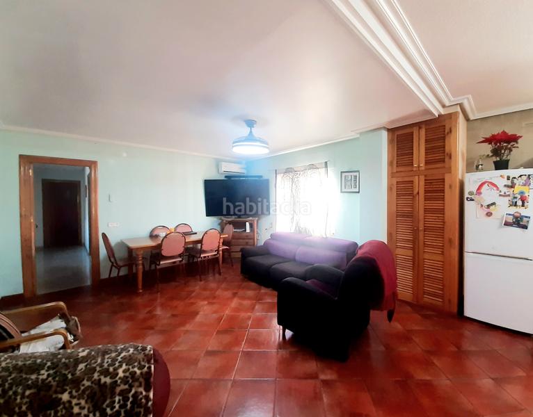 Foto c6b2c493-38c8-4385-acaf-bf7bca54b646. Casa gran casa en primera planta en Archena