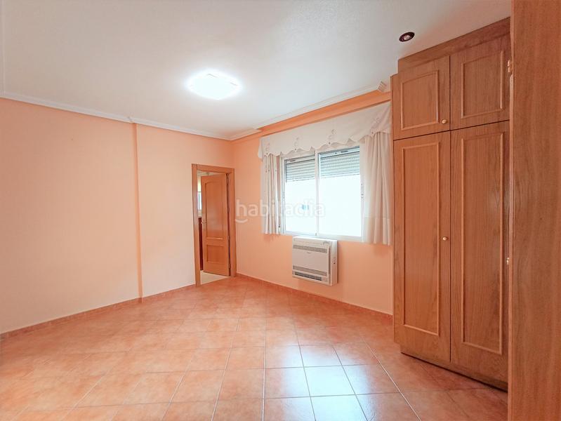 Foto bbe025f3-18da-471b-94db-bc8cd9a9dce8. Piso gran piso de tres dormitorios en Archena