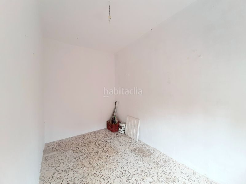 Foto 5a2ff725-a47a-4060-aa59-6271bafcac46. Casa amb xemeneia a Archena