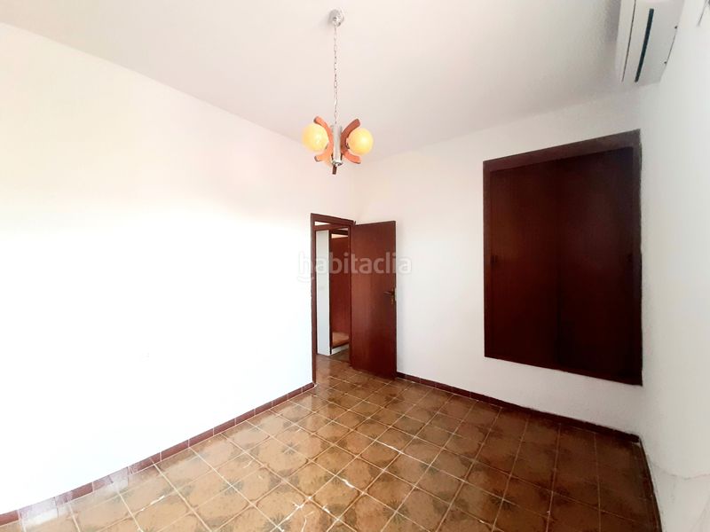 Foto 822d10e7-e5d6-41f3-a863-373eed54e064. Casa amb xemeneia a Archena