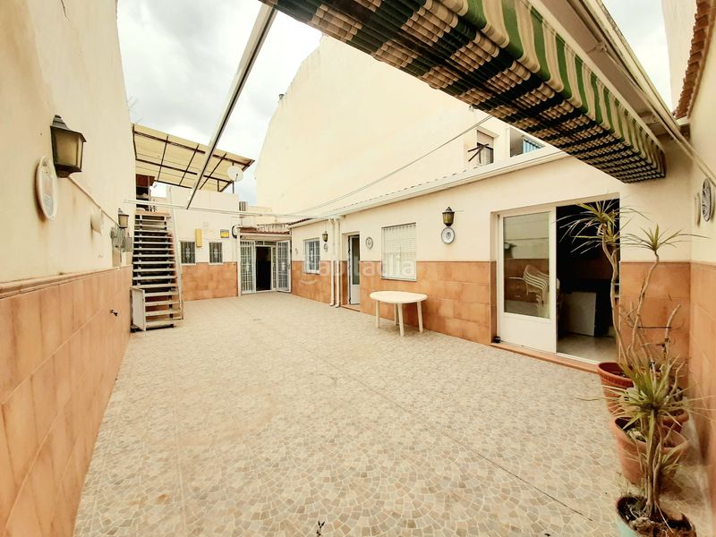 Foto cb7b0eec-cd45-47f5-a22d-c002b9d3f43f. Casa amb xemeneia calefacció a Archena