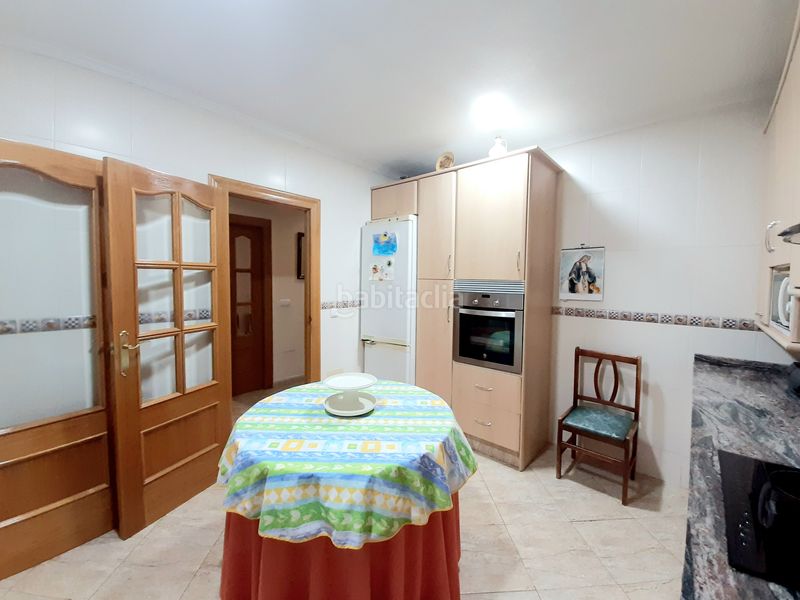 Foto fba8ba78-8a9e-4b5e-a13a-b6a211b0a664. Casa amb xemeneia calefacció a Archena