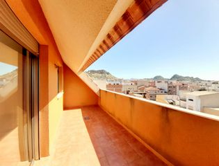 Penthouse in Archena. Se vende espectacular atico en archena con dos terrazas