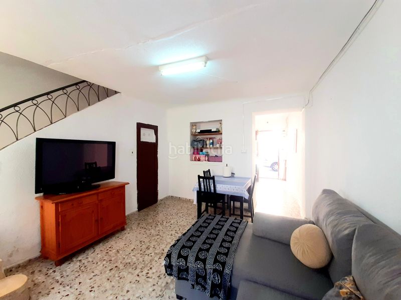 Foto 5a8e16a0-6ed3-4fc2-8487-98ce36c3da12. Casa aparellada a Ulea