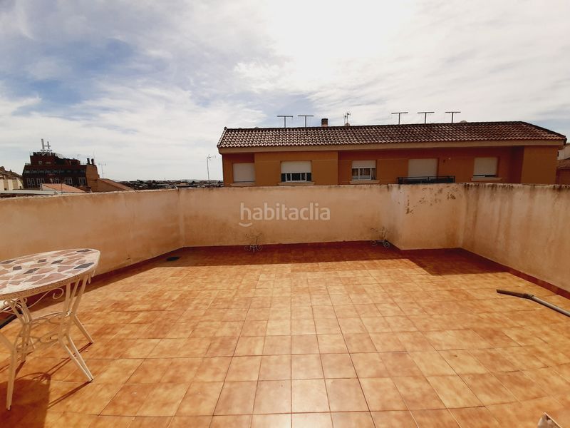 Foto 276295ca-f292-4948-9516-98a2c937f01d. Casa aparellada amb calefacció a Archena