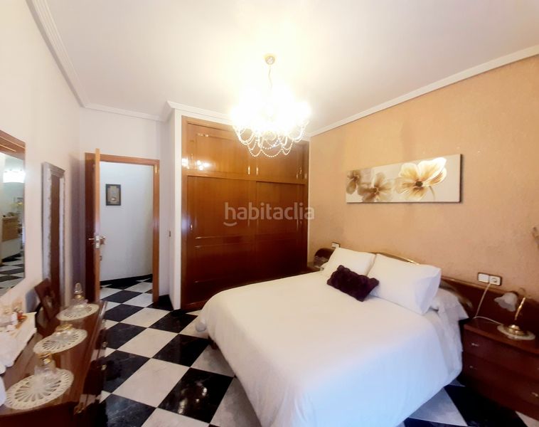 Foto a90b3941-868e-4da1-882a-a92153a859b1. Casa amb calefacció aparcament a Archena