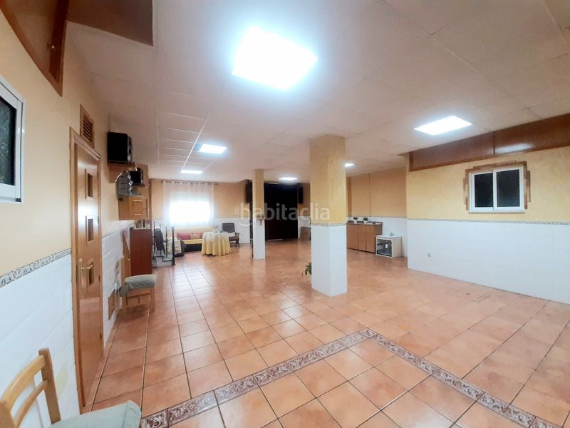Foto e079171a-2608-4393-9051-ad92d8e042cd. Casa amb calefacció aparcament a Archena