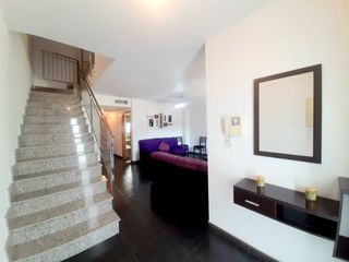 Casa adosada en Villanueva del Río Segura. Se vende espectacular duplex en la paira