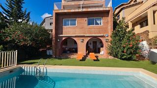 Chalet in Vallcarca - Penitents. Oportunidad!