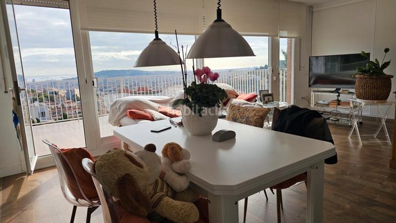 Foto 3f2e0cd8-33ea-4261-9d93-d035dad8e75b. Chalet con camino riscaldamento parcheggio piscina in Barcelona