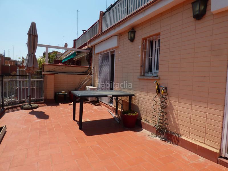 Foto 5e38221a-3b80-4f45-805b-cbbf522214d9. Affitto attico con riscaldamento in Guinardó Barcelona