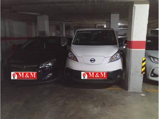 Parking voiture à Joan austria 1. Parking para coche pequeño o varias motos,  en can boada, c joan