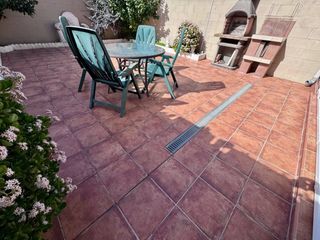 Lloguer Casa a Viladecavalls. Se alquila casa pareada 170 m2  1500   patio 50 m2  terrazas 20m