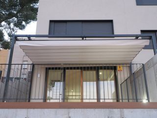 Casa  Calle orenetes. Nueva promoción de dos casas en viladecavalls centro.
