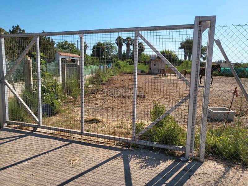 Foto 8fff2fc7-1851-442b-b879-9200c10680f8. Chalet avec parking dans Bellreguard