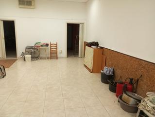 Rez-de-chaussée à Carrer ferrocarril d'alcoi 87. Se vende local en gandia