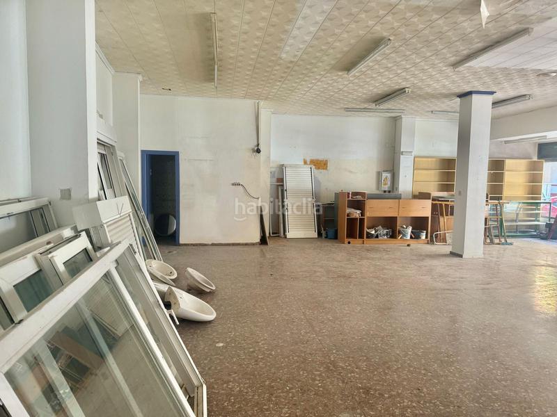 Foto 1324e802-bd42-4bf1-9700-0ab83a66062c. Local comercial a carrer pintor sorolla 30 a Plaza Elíptica - República Argentina Gandia