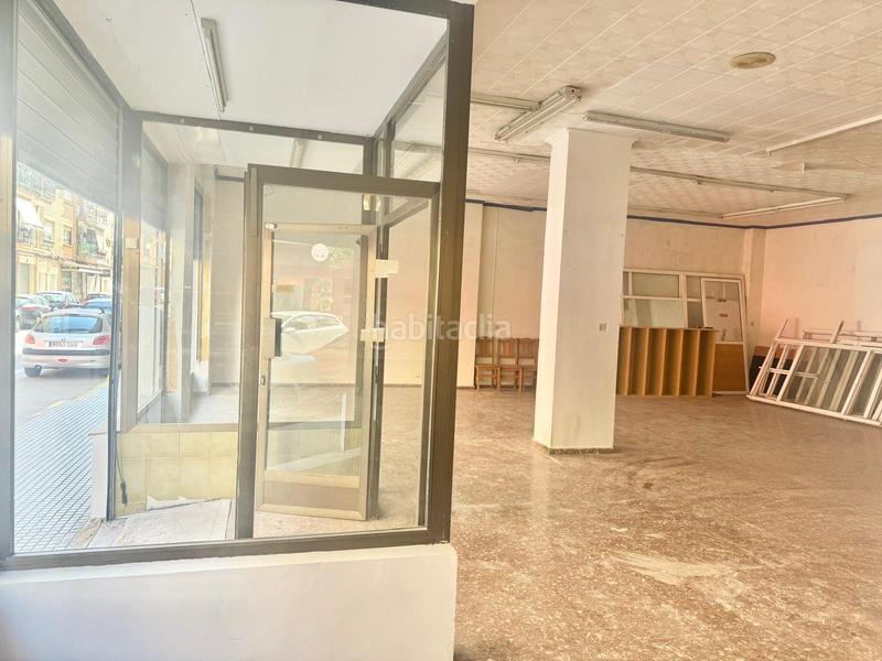 Foto 4f491393-1421-4e2a-b807-4b8de2f6d109. Local comercial a carrer pintor sorolla 30 a Plaza Elíptica - República Argentina Gandia