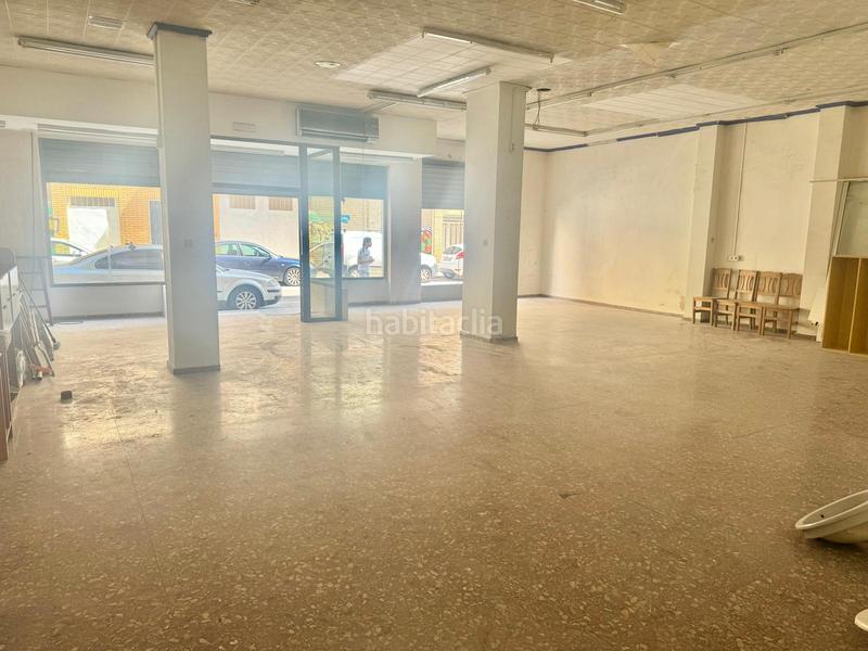 Foto f54cce00-1422-49b0-b865-2e6040deb674. Local comercial a carrer pintor sorolla 30 a Plaza Elíptica - República Argentina Gandia