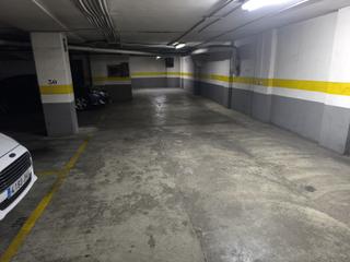 Parking coche en Carrer gabriel miró 23. Se vende cochera en gandia