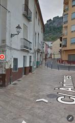 Etagenwohnung in Plaça de sant jordi 8. Se vende piso en xativa