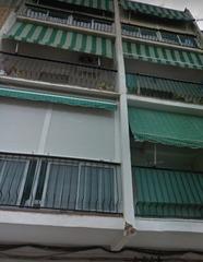 Pis a Plaça de sant jordi 8. Se vende piso en xativa
