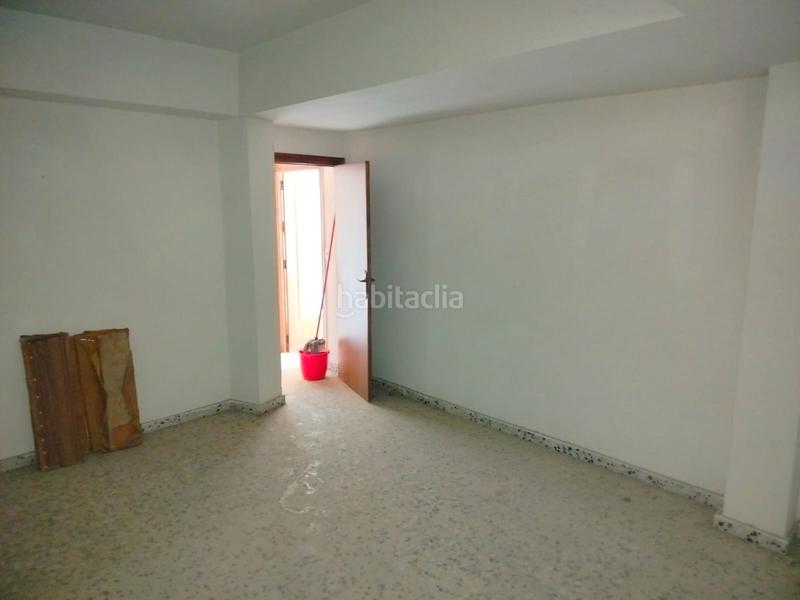 Foto 3a8bac45-272f-48a6-bca6-cf645c1bcc89. Piso en carrer prolongació puríssima 4 se vende piso en onteniente en Ontinyent