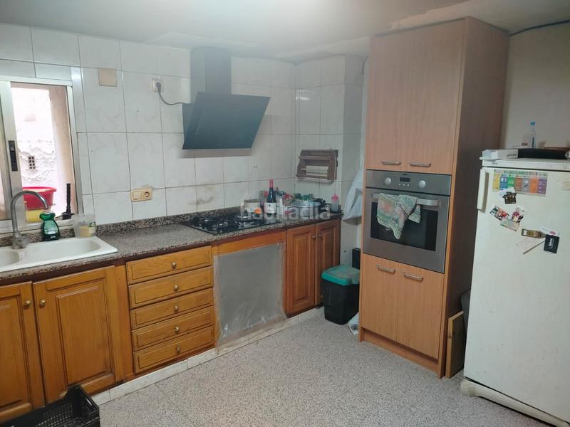 Foto c28f7d68-d3bf-4594-ba3f-ea11f480a7b7. Haus in carrer la llosa 6b in Centro Ontinyent