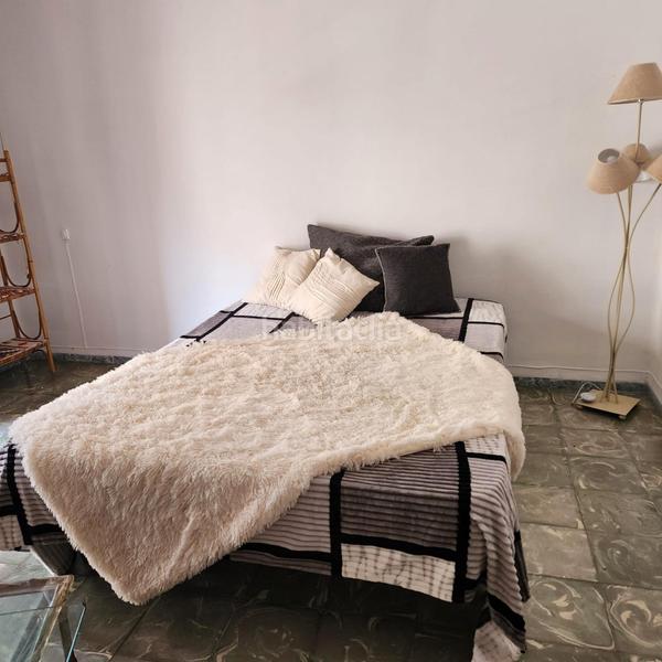 Foto 7befb484-1541-421a-896a-4d4f2730560d. Piso en carrer del mar 25 se vende piso en Piles