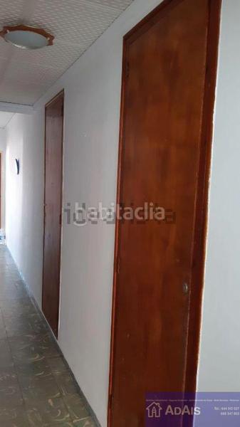 Foto 8c0bed3c-9411-480e-ab21-023c7dea39a4. Piso en carrer del mar 25 se vende piso en Piles