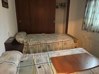 Chalet in Carretera d'almoines 35. Se vende chalet en gandia
