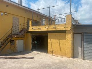 Chalet à Carretera d'almoines 35. Se vende chalet en gandia