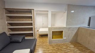 Rez-de-chaussée à Carrer abat solà 2. Se vende planta baja en gandia