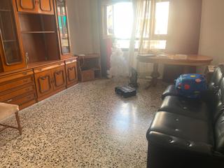Appartement à Carrer nou d'octubre 57. Se vende piso en gandia