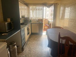 Etagenwohnung in Carrer nou d'octubre 57. Se vende piso en gandia