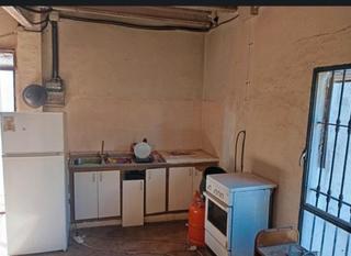 Chalet  Carrer de pinet 2. Se vende chalet en barx