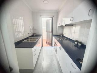 Rez-de-chaussée  Carrer de benicanena 26. Se vende planta baja en gandia