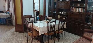 Maison à Carrer de sant domènec 20. Se vende casa en oliva