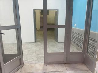 Business premise in Carrer Pintor Sorolla 29