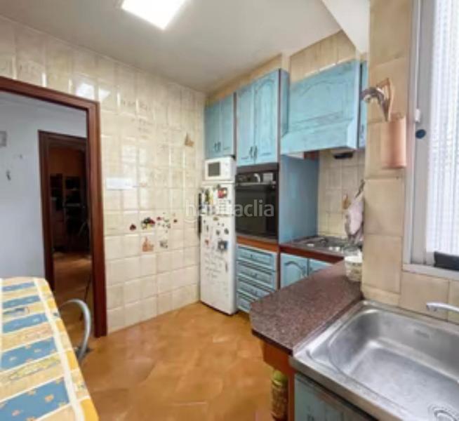 Foto 2e2d7e33-db74-46d2-9324-0f427f3c3d4e. Piso en calle isabel de villena 4 se vende piso en gandia en Bellreguard