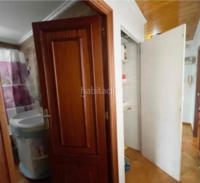 Foto b4da3c63-933f-4753-a2b3-a95e2cddd3e3. Piso en calle isabel de villena 4 se vende piso en gandia en Bellreguard